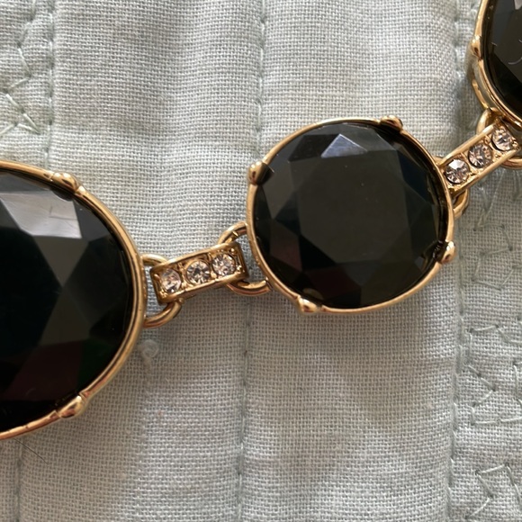 Ann Taylor smoke green statement necklace - Picture 3 of 3